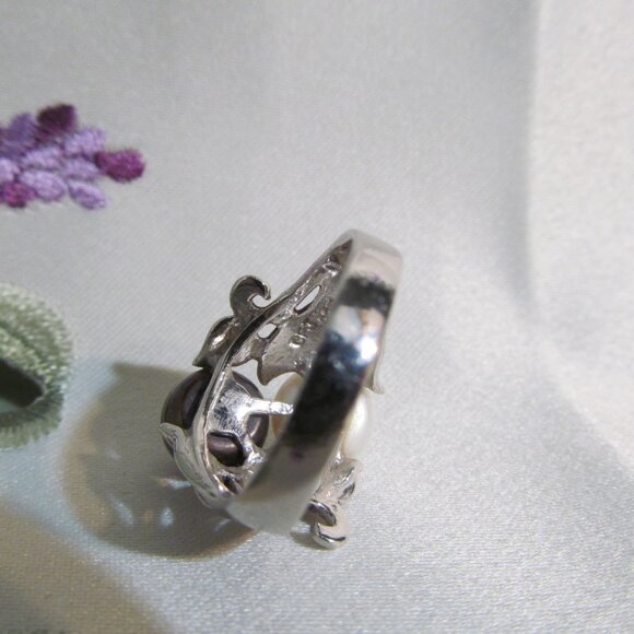 CFJ Sterling Silver and Pearl Ring ~ White & Brown Pearl ~ w Leaf Detail Size 10 - Picture 8 of 16